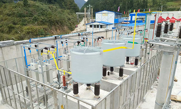 串聯(lián)鐵心電抗器